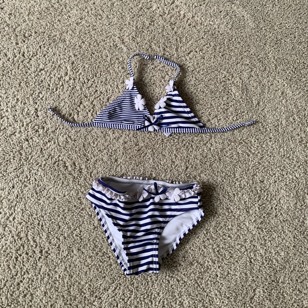 Two piece swim 😍